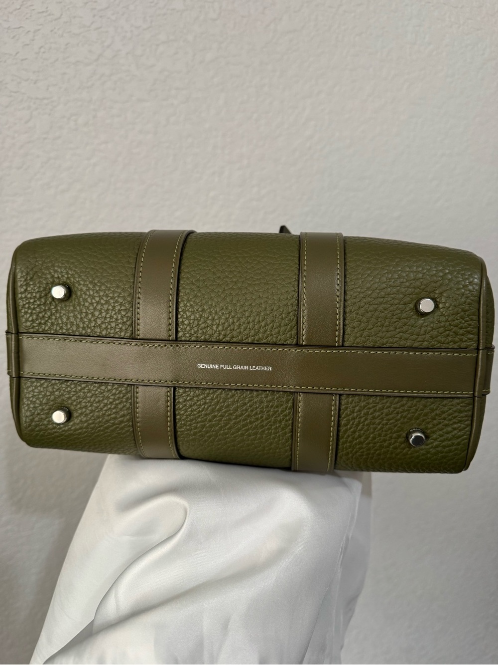 Coach Compass 25 Bag in Olive - Picture 7 of 9